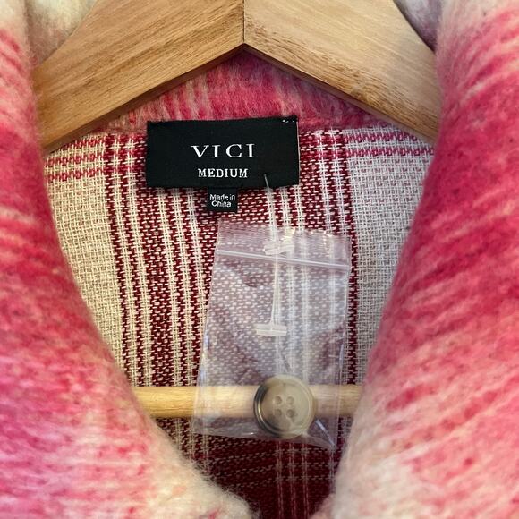 NWOT Vici Pink Plaid Shacket Medium Oversized Boxy - Picture 4 of 14